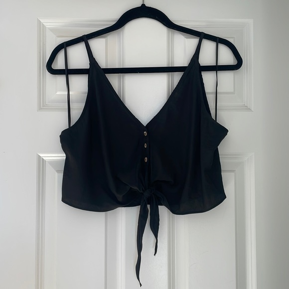 Nectar Crop Top - Picture 2 of 8